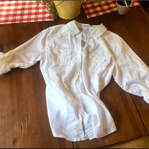 Old Navy white button down shirt oxford style top